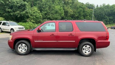 2011 Chevrolet Suburban 4WD 1500 LT