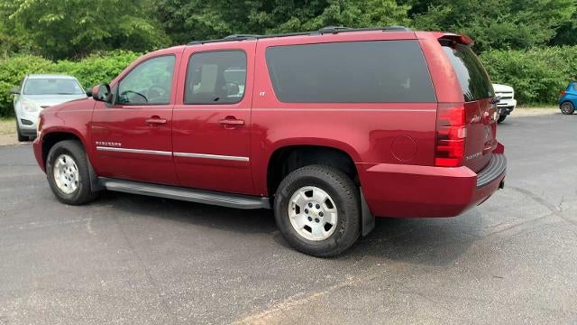 2011 Chevrolet Suburban 4WD 1500 LT