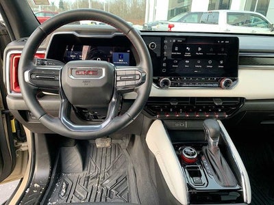 2024 GMC Canyon Crew Cab Short Box 4-Wheel Drive AT4X