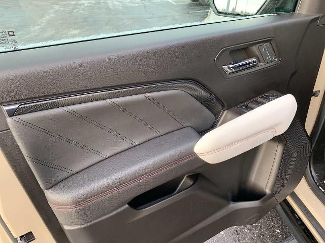 2024 GMC Canyon Crew Cab Short Box 4-Wheel Drive AT4X