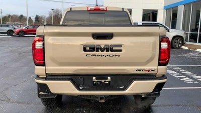 2024 GMC Canyon Crew Cab Short Box 4-Wheel Drive AT4X