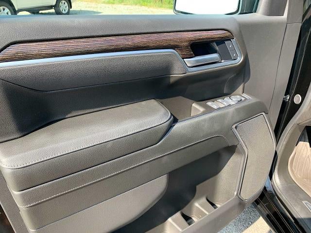 2025 GMC Sierra 1500 Crew Cab Short Box 4-Wheel Drive Elevation 3VL