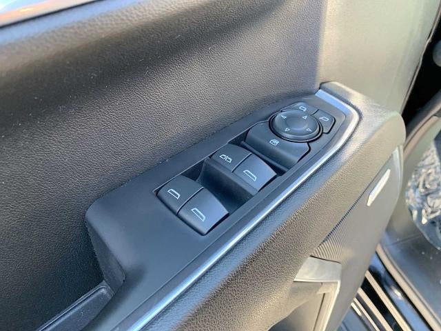2023 GMC Sierra 1500 Crew Cab Short Box 4-Wheel Drive Elevation 3SB