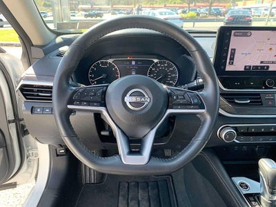 2024 Nissan Altima 2.5 SV AWD Sedan