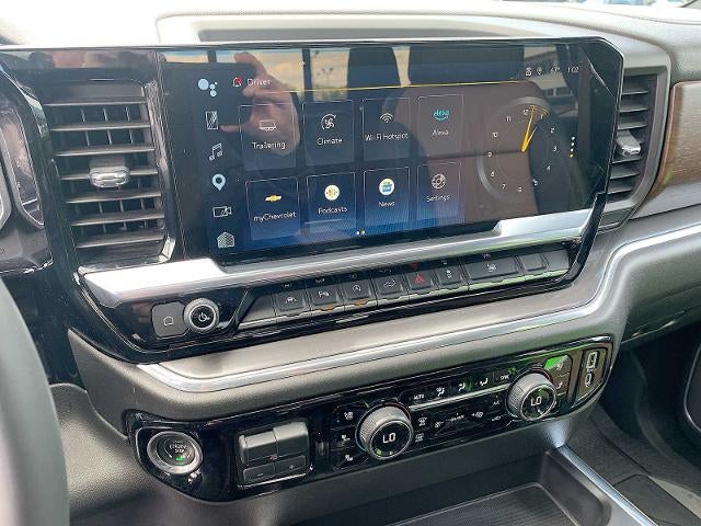 2023 Chevrolet Silverado 1500 Crew Cab Short Box 4-Wheel Drive High Country