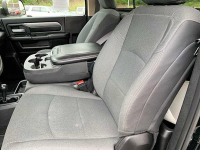 2019 RAM 3500 Tradesman 4x4 Reg Cab 8' Box