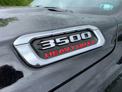 2019 RAM 3500 Tradesman 4x4 Reg Cab 8' Box