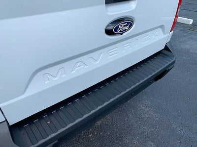 2025 Ford Maverick XL AWD SuperCrew