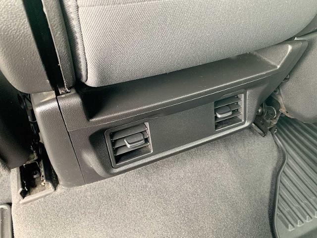 2021 Chevrolet Silverado 1500 Crew Cab Short Box 4-Wheel Drive Custom