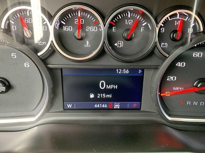 2021 Chevrolet Silverado 1500 Crew Cab Short Box 4-Wheel Drive LT Trail Boss Midnight Edition