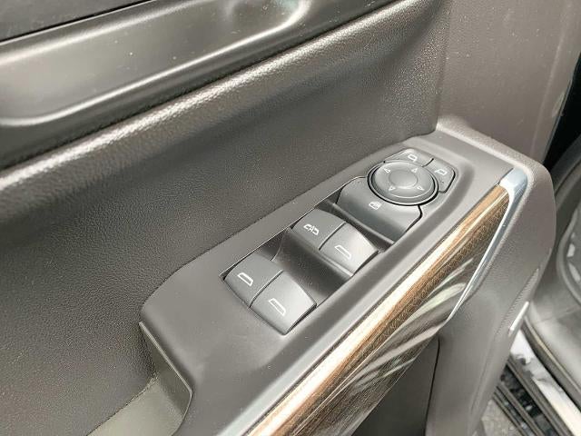 2021 Chevrolet Silverado 1500 Crew Cab Short Box 4-Wheel Drive LT Trail Boss Midnight Edition