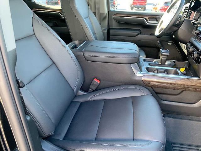 2025 Chevrolet Silverado 1500 Crew Cab Short Box 4-Wheel Drive LT Trail Boss