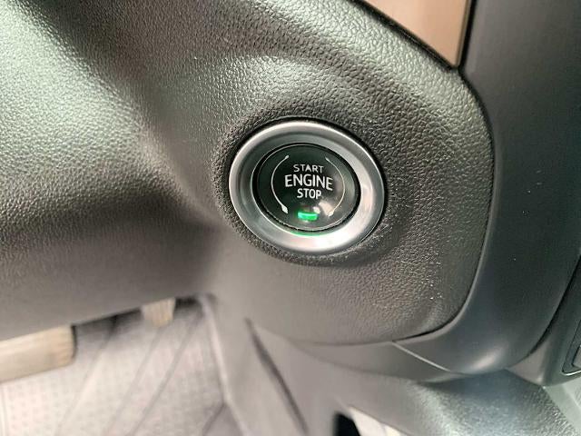 2019 Chevrolet Silverado 1500 Crew Cab Short Box 4-Wheel Drive High Country