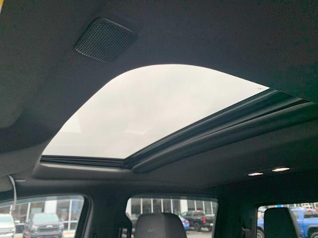 2019 Chevrolet Silverado 1500 Crew Cab Short Box 4-Wheel Drive High Country