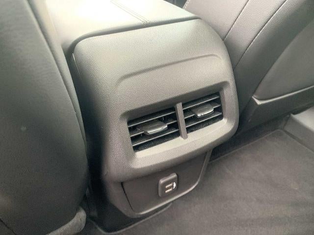 2023 GMC Terrain AWD 4dr SLT