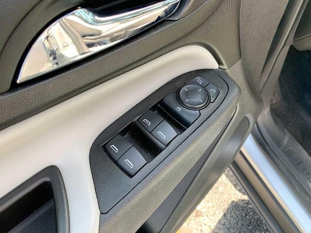 2021 Chevrolet Equinox AWD LS