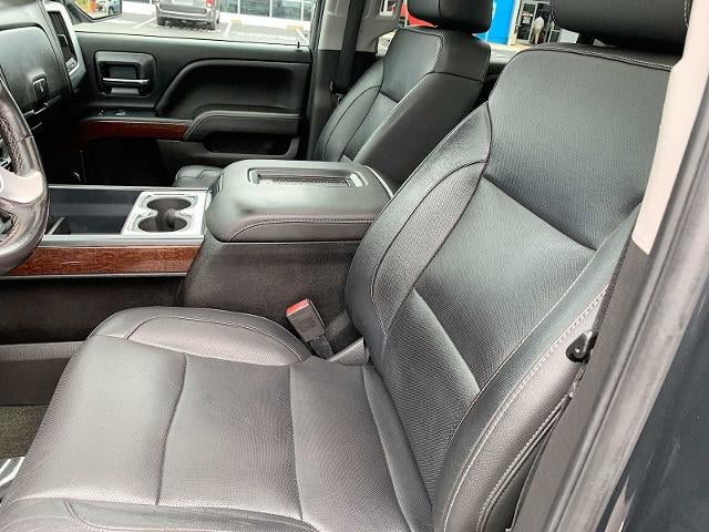 2018 GMC Sierra 1500 Crew Cab Short Box 2-Wheel Drive SLT SLT Premium Plus Package