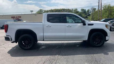 2021 GMC Sierra 1500 Crew Cab Short Box 4-Wheel Drive Elevation 3SB