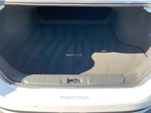 2024 Nissan Sentra SR CVT