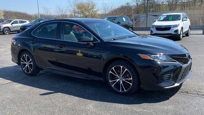 2019 Toyota Camry LE Auto (SE)