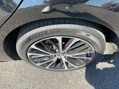 2019 Toyota Camry LE Auto (SE)