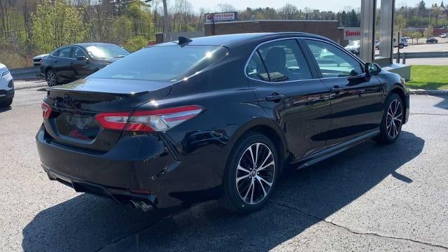 2019 Toyota Camry LE Auto (SE)