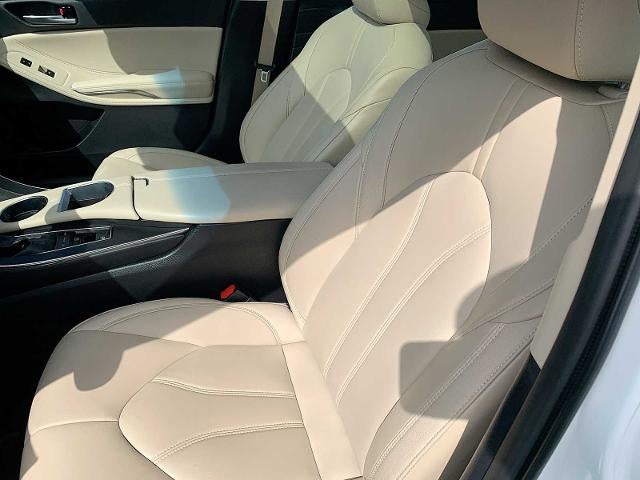 2021 Toyota Avalon XLE AWD (SE)