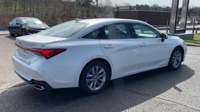 2021 Toyota Avalon XLE AWD (SE)