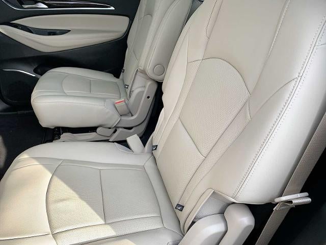 2021 Buick Enclave Essence AWD