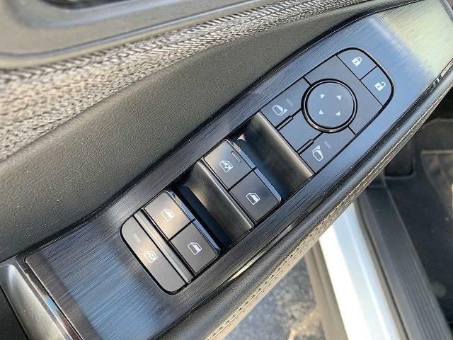 2021 Nissan Rogue AWD SV