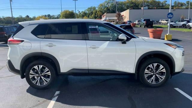2021 Nissan Rogue AWD SV
