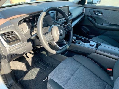2022 Nissan Rogue AWD SV