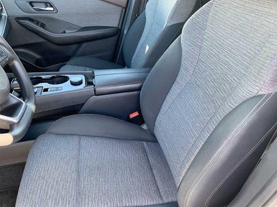 2022 Nissan Rogue AWD SV