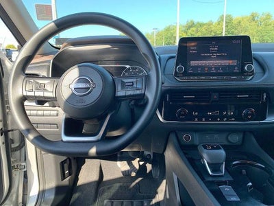 2022 Nissan Rogue AWD SV