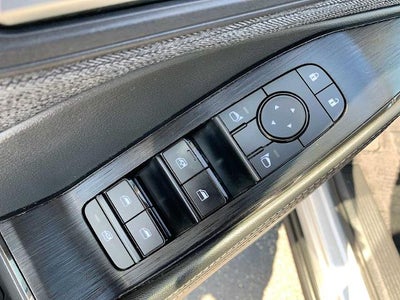 2022 Nissan Rogue AWD SV