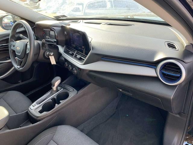 2024 Chevrolet Trax FWD 4dr LS