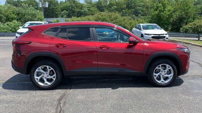 2024 Chevrolet Trax FWD 4dr LS