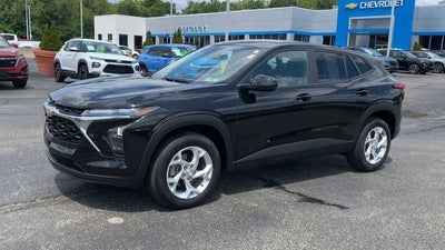 2024 Chevrolet Trax FWD 4dr LS