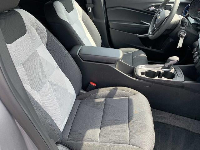 2025 Chevrolet Trax FWD 4dr LS