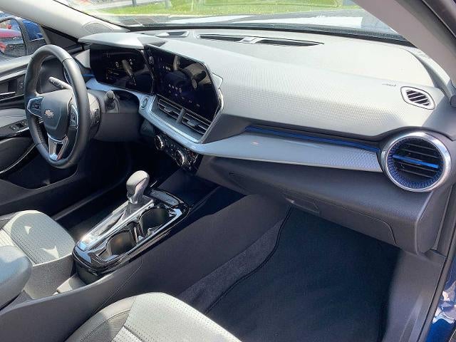 2024 Chevrolet Trax FWD 4dr LT