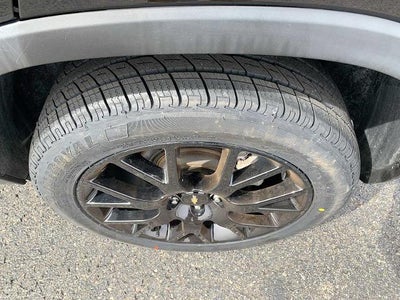 2022 Chevrolet Trax LT AWD Midnight Edition