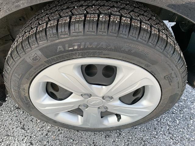 2022 Chevrolet Spark 4dr HB CVT LS