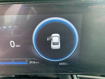 2025 Hyundai Elantra Limited IVT