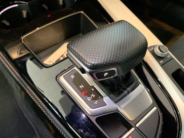 2022 Audi A4 S line Prestige 45 TFSI quattro