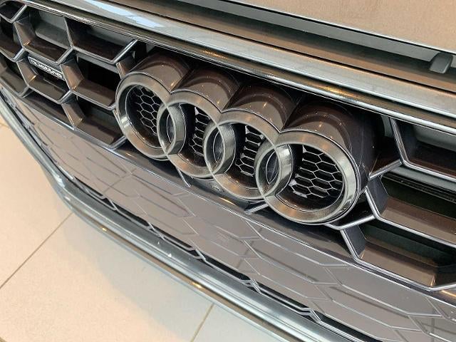 2022 Audi A4 S line Prestige 45 TFSI quattro
