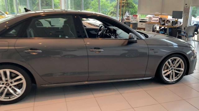 2022 Audi A4 S line Prestige 45 TFSI quattro